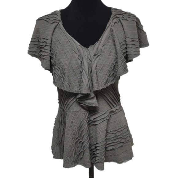 VENUS Olive Green V-neck Chiffon layered short sleeve blouse, size Small - Picture 2 of 5